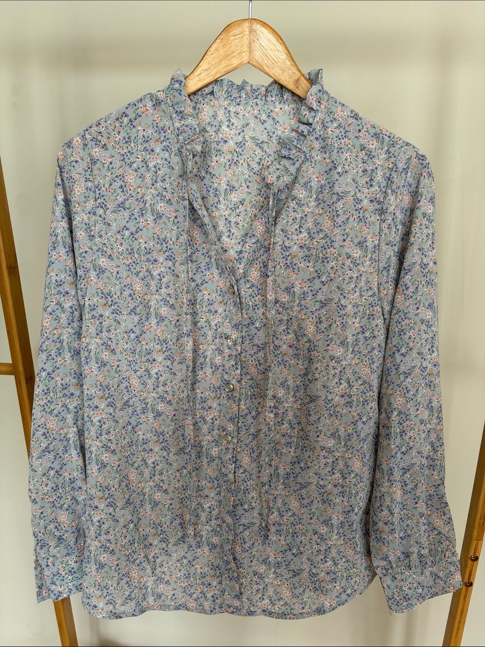 Light Blue Floral Ruffle Collar Blouse
